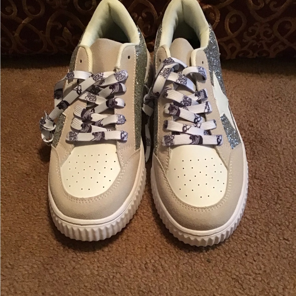 Stylish  Sneakers with Glitter Accents